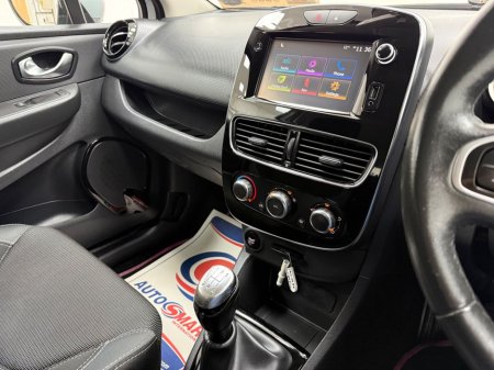 2017 Renault Clio IV 1.2 Dynamique €10,495 thumbnail