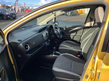 2019 Toyota Yaris HYBRID ELECTRIC Y20 €16,500 thumbnail