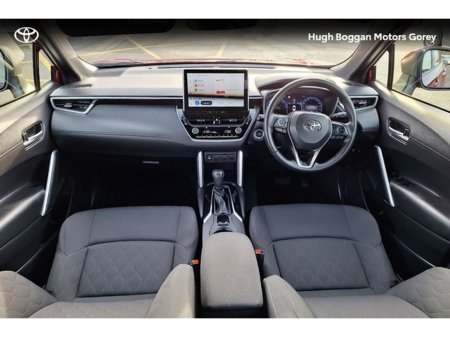 2024 Toyota Corolla Cross CROSS LUNA 1.8 €34,950 thumbnail