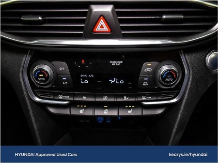 2020 Hyundai Santa Fe 2.2 CRDi 2WD Executive Plus €36,897 thumbnail