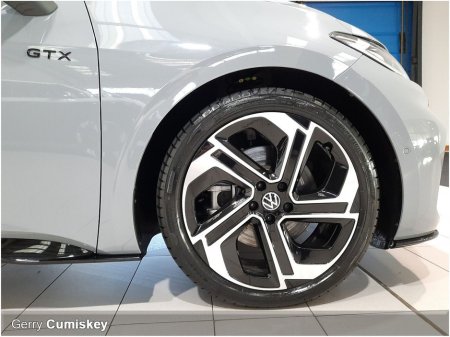 2025 Volkswagen ID.3 GTX PERFORMANCE PLUS 79KWH €37,850 thumbnail