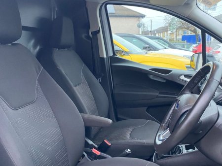 2022 Ford Transit Courier Trend 1.5TD 100PS M6 3DR €12,000 thumbnail