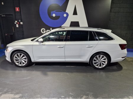 2017 Skoda Superb EXECUTIVE 2.0 TDI DSG-LOW MILEAGE €18,350