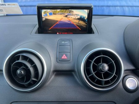 2018 Audi A1 SPORTBACK 1.0 TFSI AUTO // 15" ALLOYS // REVERSE CAMERA // AIR CONDITIONING €16,750 thumbnail