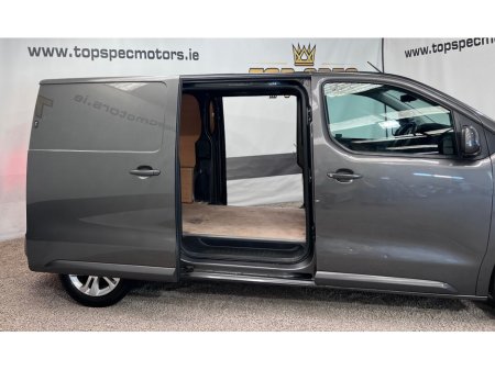 2021 Vauxhall Vivaro 2700 GRIFFIN ED S/ €16,800