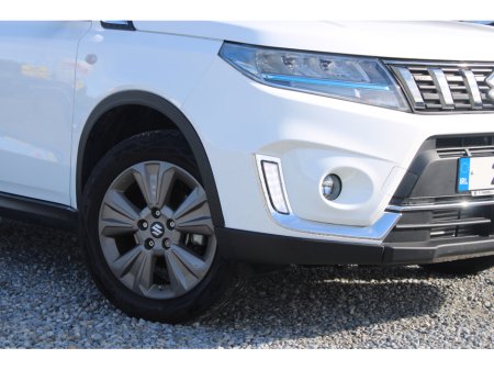 2025 Suzuki Vitara 1.4 B/JET HYBRID SZ-T *Demo* €29,995