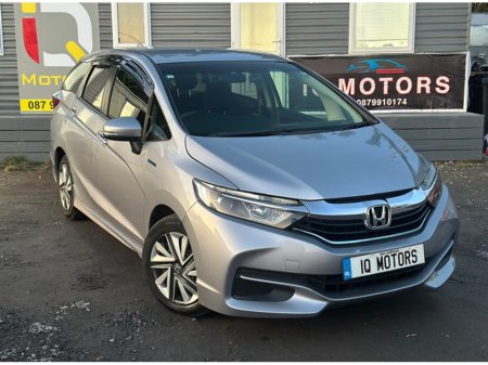 2019 Honda Shuttle 1.5 Automatic petrol hybrid €13,995