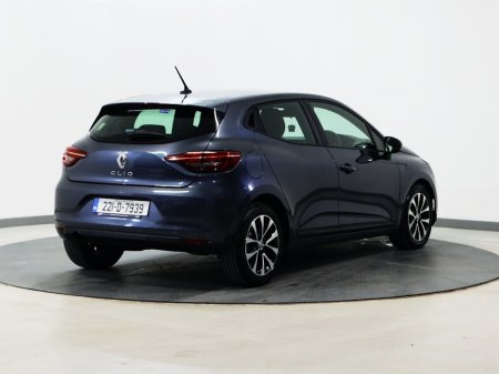 2022 Renault Clio *64* ICONIC TCE 90 MODEL ECC 5 5DR €14,800
