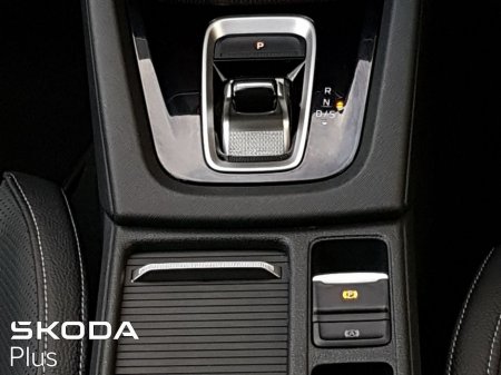 2025 Skoda Octavia SPORTLINE 2.0TDI 150HP DSG €42,950 thumbnail