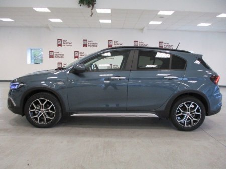 2025 Fiat Tipo Tipo Cross 1.5 MHEV 130HP €34,145