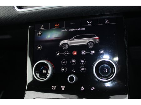 2019 Land Rover Range Rover Velar 2.0 TD4 R DYNAMIQUE AUTO 4X4 €28,950 thumbnail