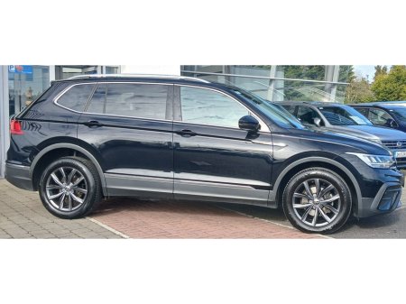 2022 Volkswagen Tiguan Allspace Life 2.0 TDI 150HP *AUTOMATIC, 7 SEATER, REAR VIEW CAMERA* €39,995