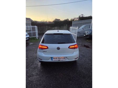 2018 Volkswagen Golf 1.6 TRENDLINE TDI 115HP 3DR €9,000 thumbnail