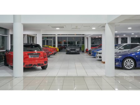 2022 BMW X5 45e M-SPORT HYBRID=TECH/COMFORT/SKY LOUNGE PACKAGES=LOW MILES//FULL BMW SERVICE HISTORY=222 REG=ORIGINAL IRISH SUPPLIED//TAILORED FINANCE PACKAGES AVA €66,995 thumbnail