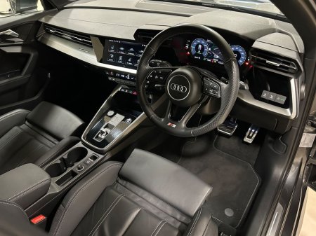 2024 Audi A3 40 TFSIe S-LINE SPORTBACK=LOW MILES//HUGE SPEC=NAPPA LEATHER//FULL AUDI SERVICE HISTORY=241 REG=ONLY €150 ANNUAL ROAD TAX//TAILORED FINANCE PACKAGES A €36,995 thumbnail