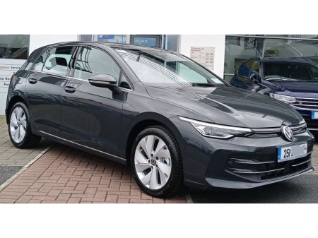 2025 Volkswagen Golf Style 1.5 TSI 150 BHP *REAR VIEW CAMERA, ADAPTIVE CRUISE CONTROL, ANDROID AUTO & APPLE CARPLAY*