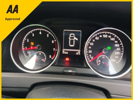 2016 Volkswagen Golf 1.4 TSI HIGHLINE AUTOMATIC SPORTS VELOUR INTERIOR SPORTS ALLOYS  WIND DEFLECTORS LARGE TOUCH SCREEN RADIO FACTORY IMMOBILISER CRUISE CONTROL FRONT & REAR DASHCAM JUST FULLY SERVICED 2 YEARS NCT €16,949 thumbnail