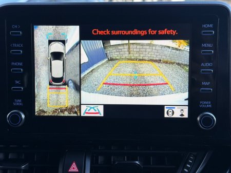 2023 Toyota C-HR 1.8 HYBRID GR Sport €35,000 thumbnail