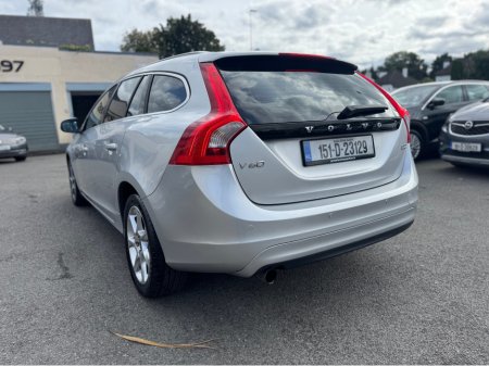 2015 Volvo V60 D2 VOR PS 5DR AUTO €13,495