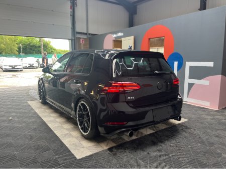 2017 Volkswagen Golf 2.0 GTI / 68k KMs / REVERSE CAMERA , ADAPTIVE CRUISE & MORE €25,950