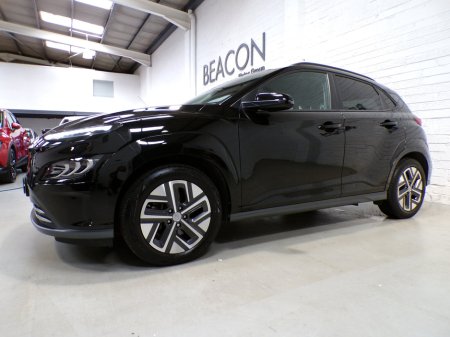 2021 Hyundai Kona 2021*64KWH HYUNDAI KONA PREMIUM EV*484KM RANGE*FULL HYUNDAI SERVICE HISTORY*PREMIUM PACK*2 CHARGER*1 OWNER*FANTASTIC CONDITION SPEC Bluetooth,Apple car-play,Centre Armrest,Climate Co €19,900