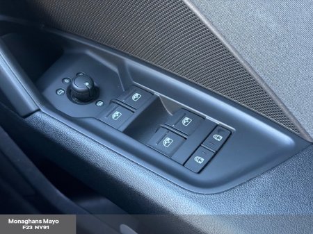 2021 Audi A3 SALOON 30 TFSI 110HP SE 4DR 'PARK ASSIST HEATED SEATS' €22,450 thumbnail