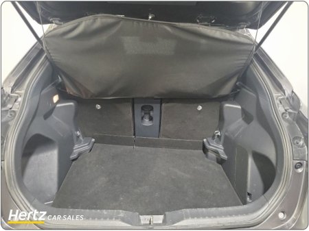 2023 Toyota Yaris Cross DESIGN HEV 1.5 Petrol Automatic €25,895 thumbnail