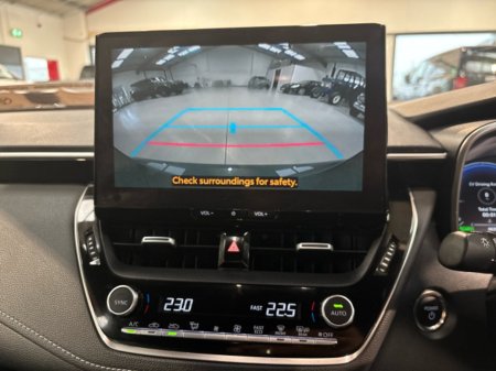 2025 Toyota Corolla HATCHBACK HYBRID LUNA AUTO €29,250