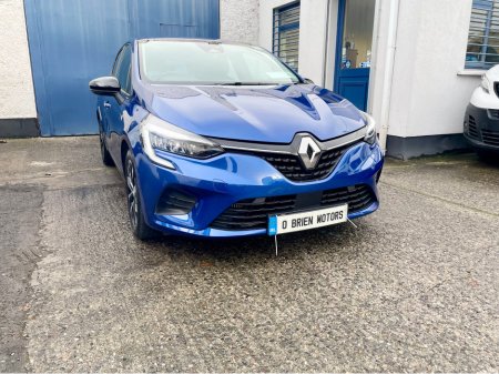 2023 Renault Clio EQUILIBRE 1.0 TCE PETROL 90BHP 5DR HATCHBACK