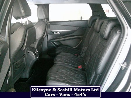 2021 Peugeot 5008 ALLURE BLUEHDI 7 Seater *Leather Interior + Heated Seats* €30,950 thumbnail