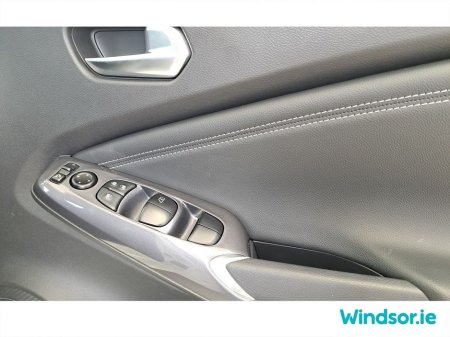 2024 Nissan Juke HYBRID 1.6 SV PREMIUM €29,995 thumbnail