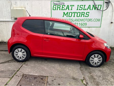 2017 Volkswagen up!  €11,250