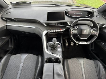 2018 Peugeot 5008 1.6 TDI HIGH SPEC GT LINE €18,480 thumbnail