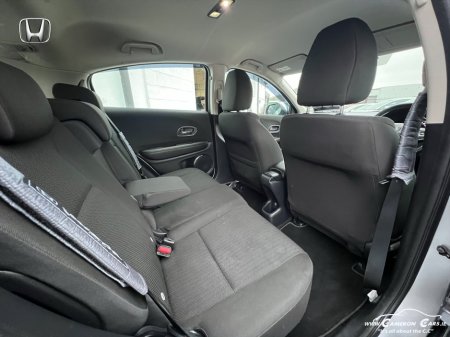 2018 Honda HR-V 1.5 VTEC WITH ONLY 57000km €18,950 thumbnail