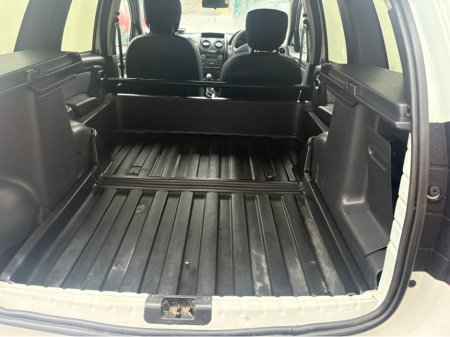 2017 Dacia Duster COMMERCIAL ALTERNATIVE 4DR €5,950