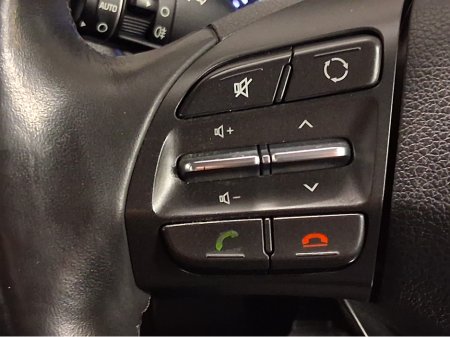 2017 Hyundai i30 **ONE OWNER - ONLY 62KLMS** €13,495 thumbnail