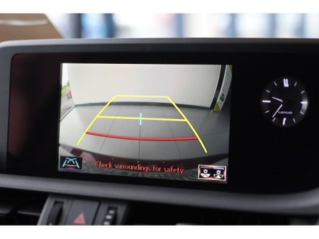 2020 Lexus ES 300 H 2.5 ES CVT 215BHP €30,899 thumbnail