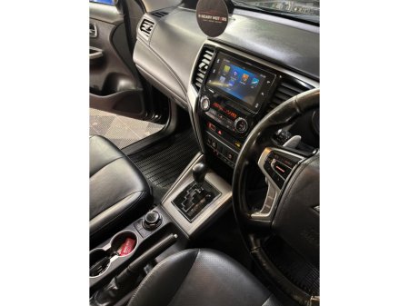 2021 Mitsubishi L200  €29,950 thumbnail