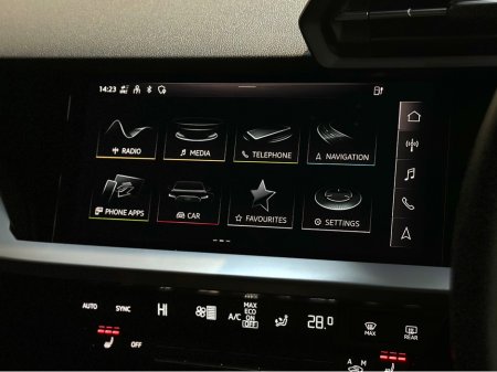 2024 Audi A3 40 TFSIe HYBRID SPORT AUTO €32,950 thumbnail