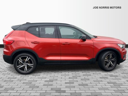 2021 Volvo XC40 R-DESIGN T4 RECHARGE PHEV AUTO €34,995