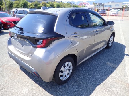 2020 Toyota Yaris 1.5 PETROL HYBRID AUTOMATIC // FULL PARK ASSIST // REVERSING CAMERA €16,950