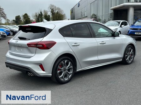 2026 Ford Focus St-Line 1.0 Mild-Hybrid 125Ps *Parking Pack* €36,450 thumbnail