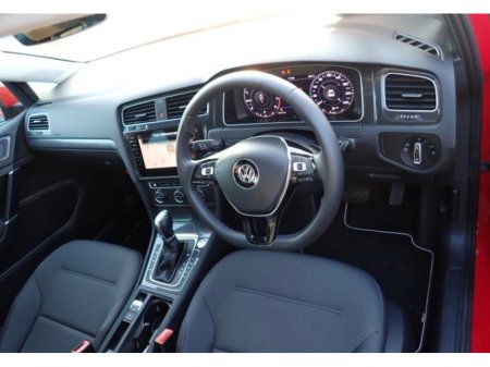 2019 Volkswagen Golf 1.2 TSI COMFORTLINE DSG LOW KM €19,950 thumbnail