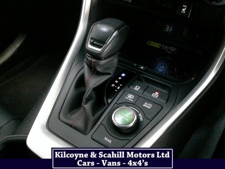 2023 Toyota Rav4 DYNAMICS PHEV AUTO VVT-I €41,950 thumbnail