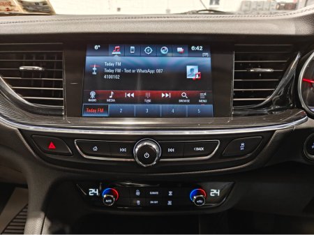 2017 Opel Insignia GRAND SPORT SE 2.0 17 170PS 5DR €10,850 thumbnail