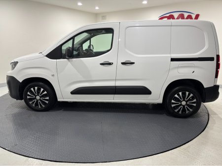 2021 Peugeot Partner PROFESSIONAL 1000KG 1.5BLUEHDI 100BHP**12 MONTHS WARRANTY**€12995 PLUS VAT** €12,995