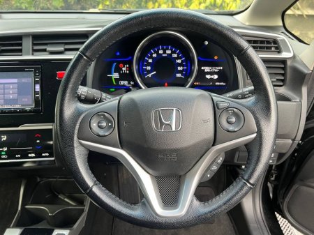 2016 Honda Fit L-PACKAGE 1.5 HYBRID // SERVICE HISTORY // CRUISE CONTROL // REVERSE CAMERA €10,950