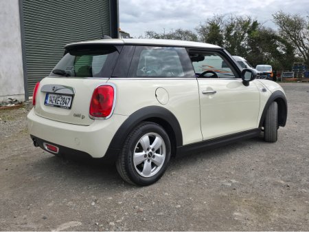2014 MINI Hatch 1.5 D 3DR ONE €7,950