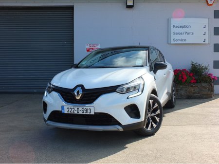 2022 Renault Captur LIMITED EDITION NAEB TCE 90 5DR €19,995