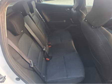 2021 Renault Clio DYNAMIQUE TCE 100 MY19 5DR thumbnail